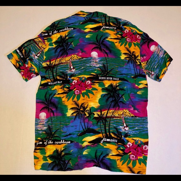 Men’s Floral Print Button Down - Picture 2 of 3